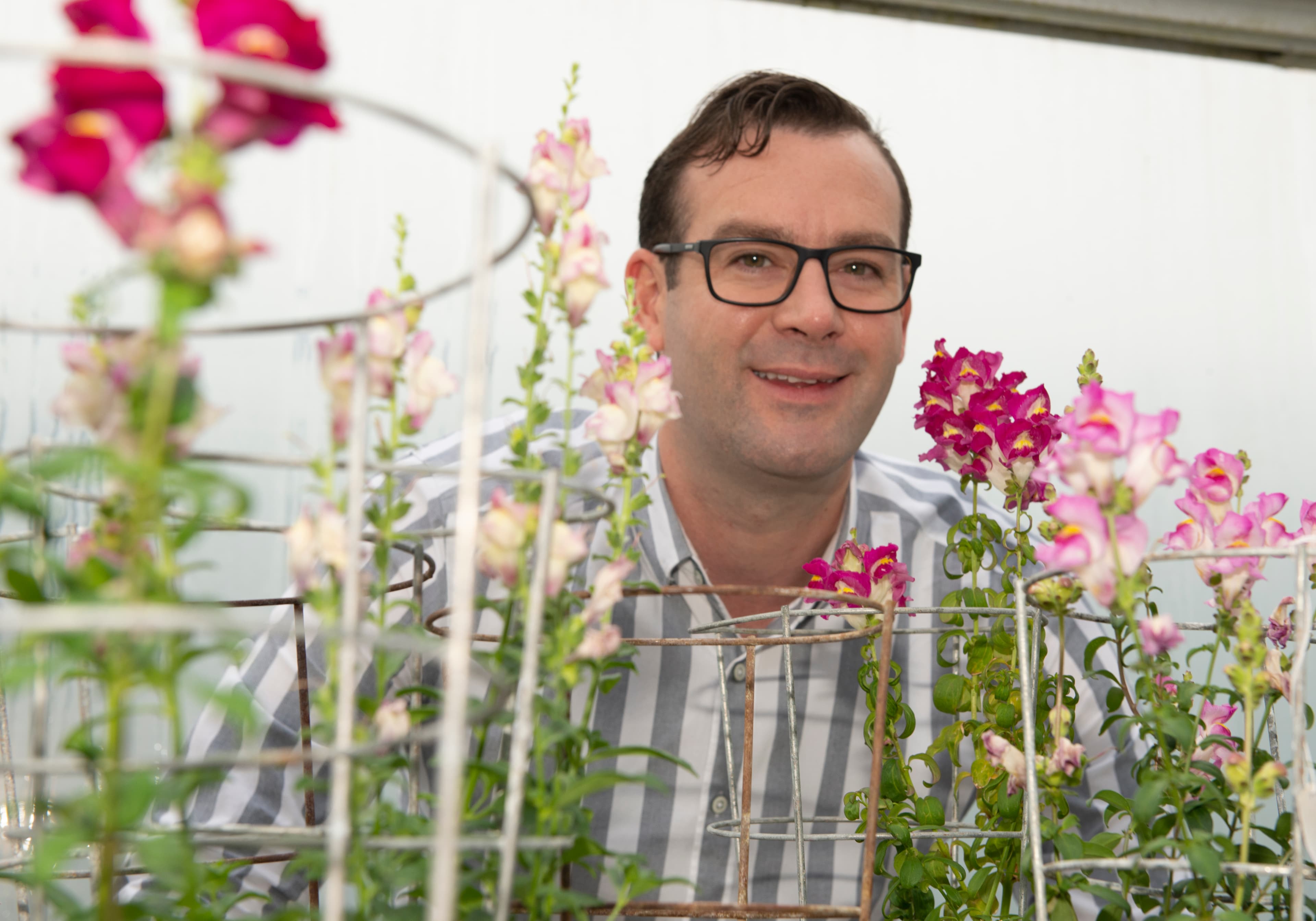 Nick Albert has won the 2020 Hamilton Award for his research into colour in flower.