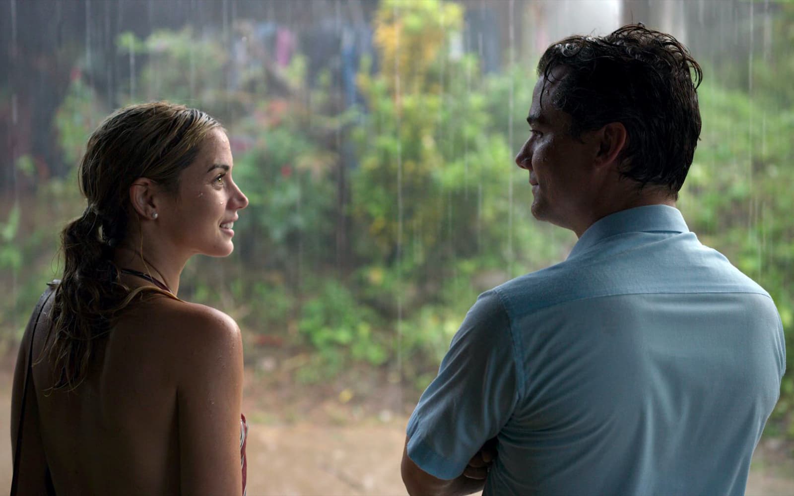 Sergio - Ana de Armas, Wagner Moura - Photo Credit: Netflix