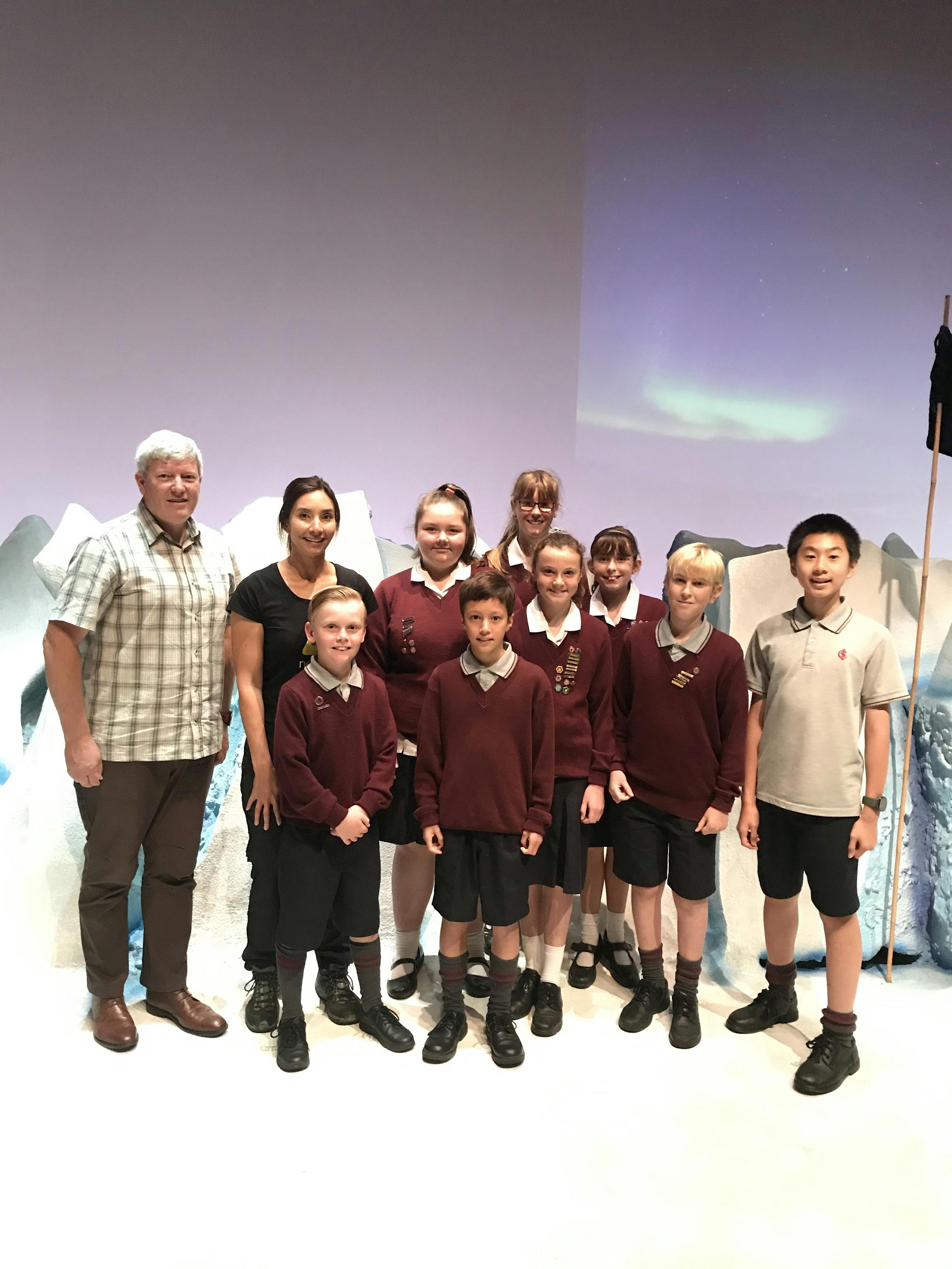 Nanogirl and Dr Gary Wilson with students from Casebrook Intermediate School including; Annaliese McEwan, Briana Banks, Isaac Yao, Braeden Yu, Aaliyah Morrison, Nicole Walters, Jonty Somerville and Ashton Fairley